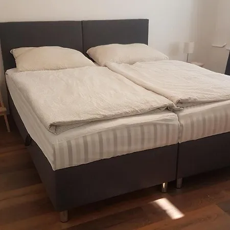 Apartman Jizni Lejlighed *